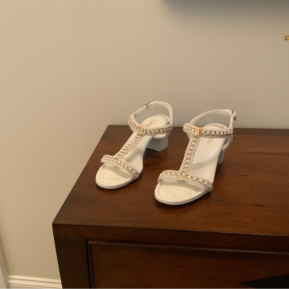 CHANEL White Heeled Sandals - Picture 2 of 11